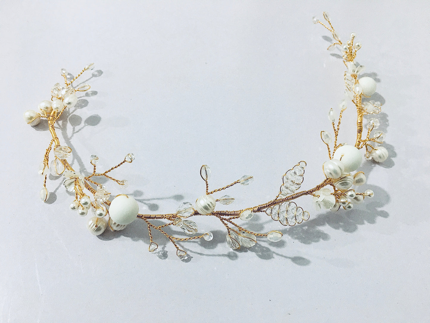 Our beautiful LIA Bubble Vine - Mixed elements, rich texture, pure beauty. Visit www.awokonadu.com for more design